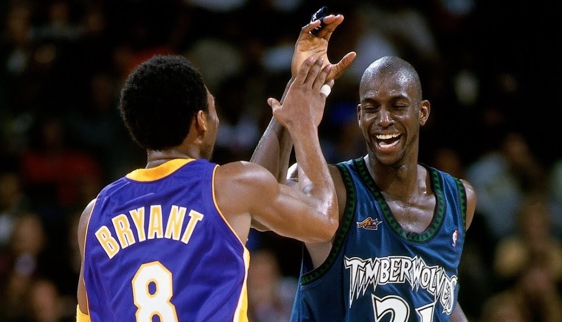 E se… Kobe Bryant avesse risposto a quella chiamata di Kevin Garnett?
