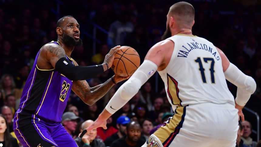 Trade market, i Lakers sondano la pista Valanciunas