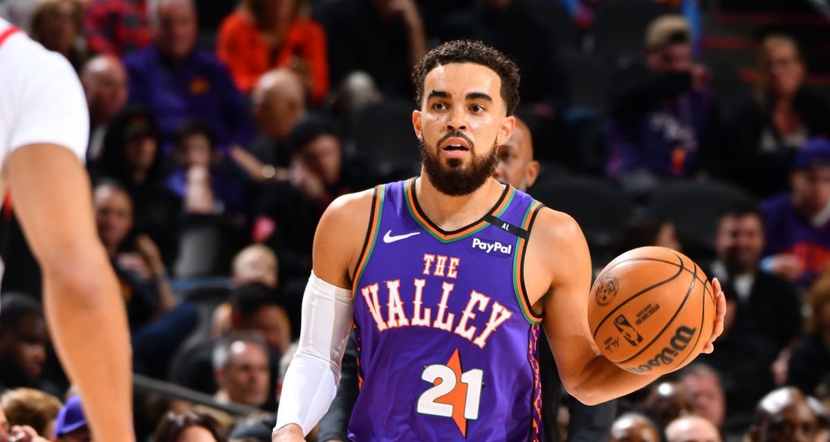 Più Tyus Jones gioca bene, più il suo addio ai Suns si avvicina
