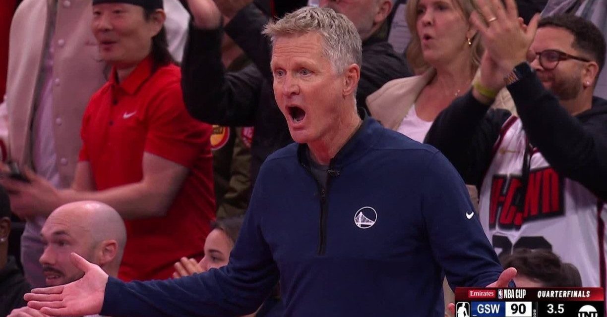 “Inaccettabile”: lo sfogo di Steve Kerr sulla decisione arbitrale