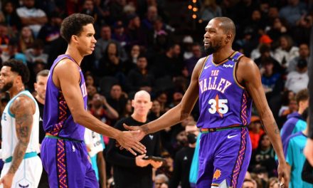 Oso Ighodaro è già il centro più affidabile dei Suns