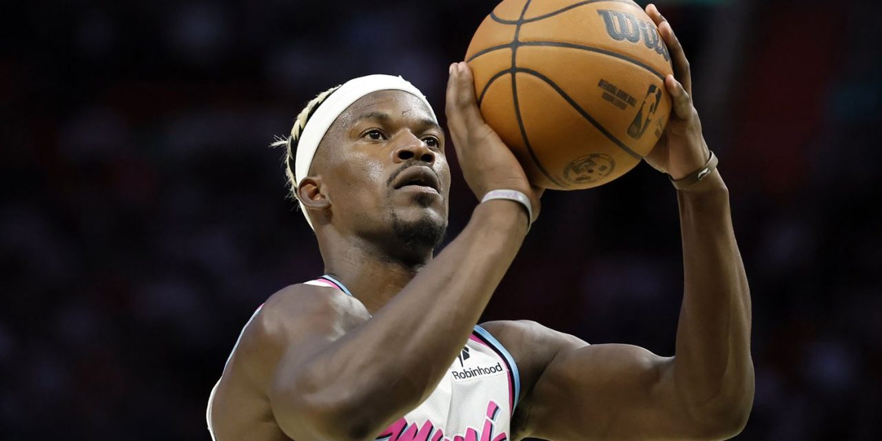 Jimmy Butler torna in campo ma avverte: “Prima o poi verrà fuori la verità”