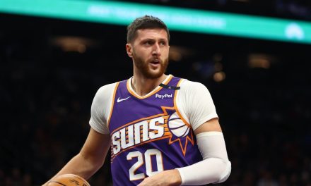 La rotazione dei lunghi dei Suns è la peggiore della Western Conference