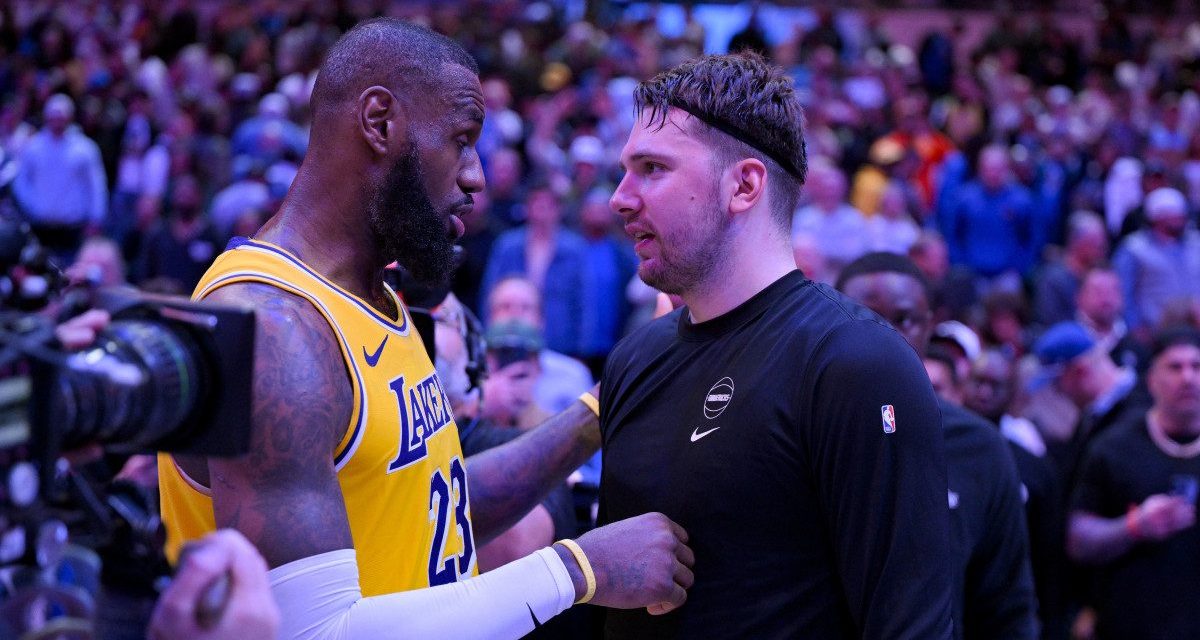 I Lakers cadono sempre in piedi