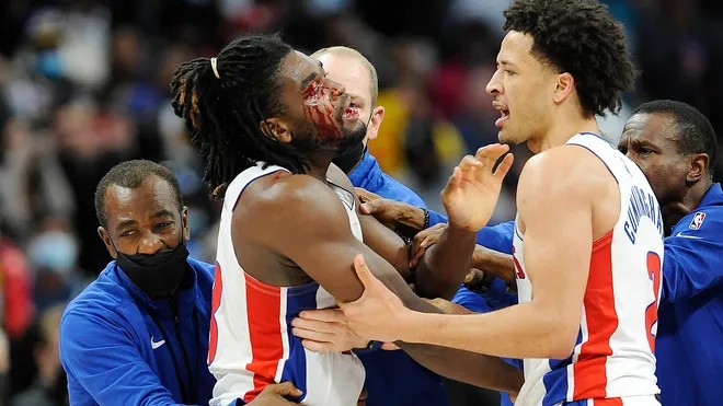 Isaiah Stewart contro il mondo