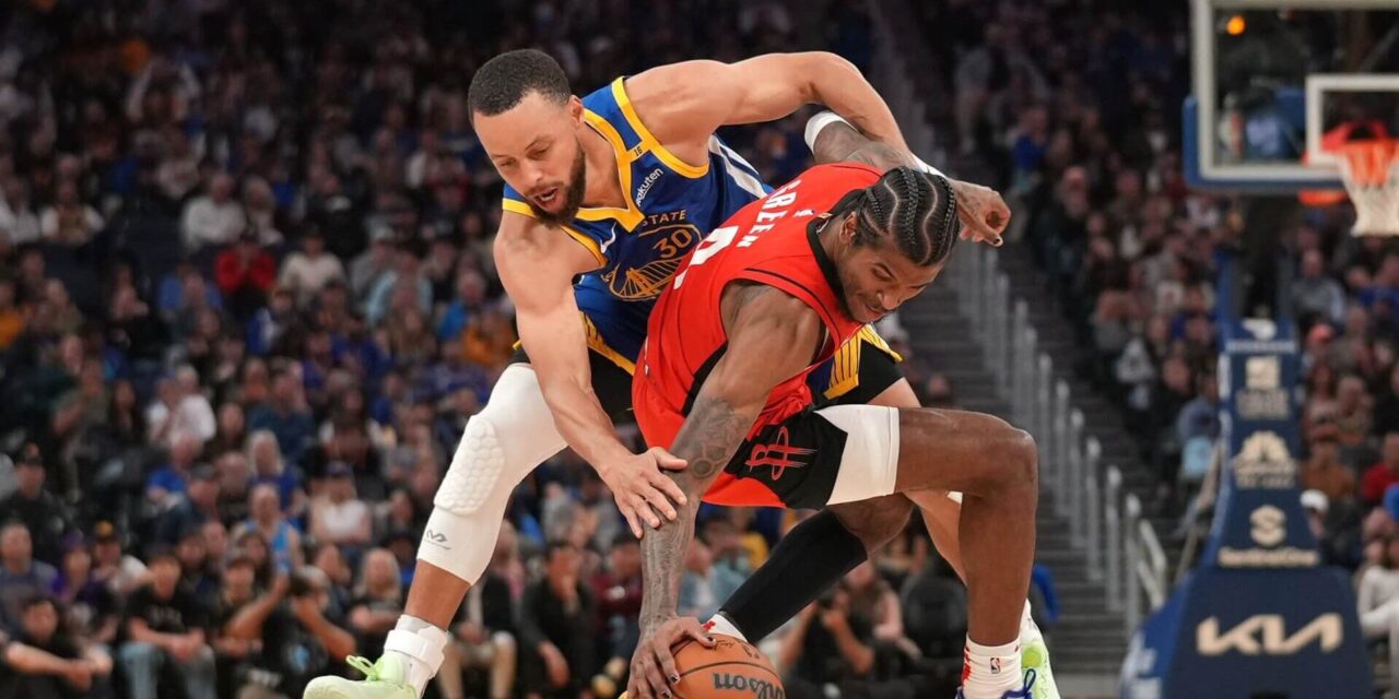 Jimmy Butler: “Non ho mai visto nessuno subire più falli di Curry”