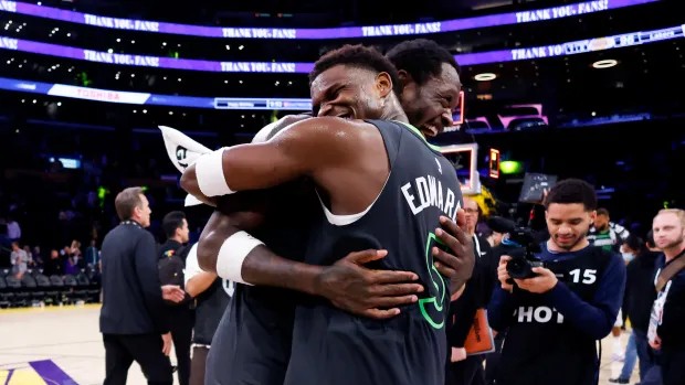 Avere due ottimi giocatori non basta contro questi Timberwolves