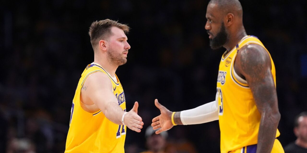 LeBron James sulla sconfitta dei Lakers: “Non ci siamo solo io e Luka in campo”