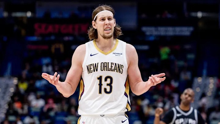 TRADE: gli Spurs si “allungano”, arriva Kelly Olynyk