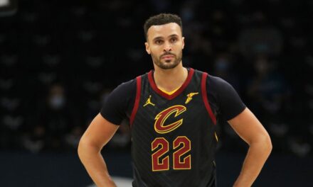 FREE AGENCY: Larry Nance Jr. torna a Cleveland