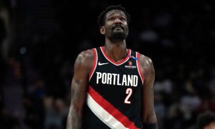 FREE AGENCY: Deandre Ayton ha scelto i Lakers