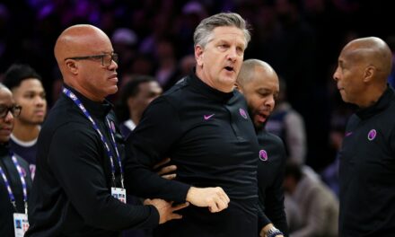 Una sfuriata come quella di coach Finch… funziona!