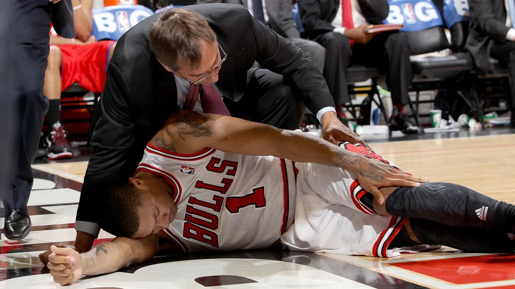 Derrick Rose infortunio