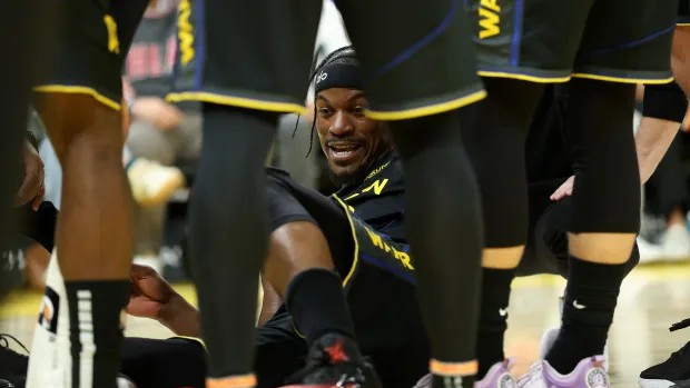 È bastato un passo falso di Jimmy Butler agli Warriors