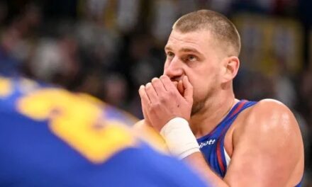 La soluzione di Jokic ai problemi difensivi dei Nuggets