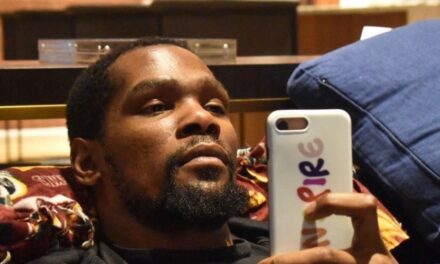 Come spieghi lo “scandalo” Durant a chi non è su Twitter?