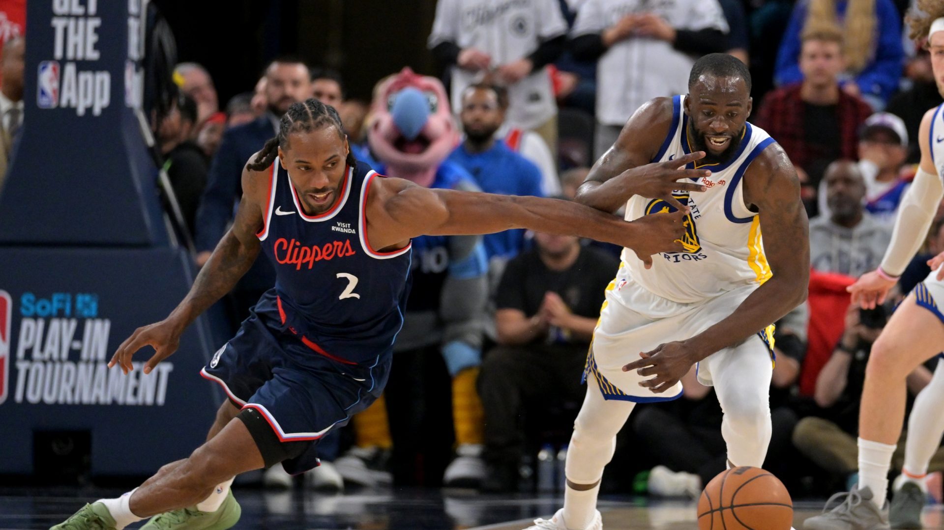 Draymond Green in difesa su Kawhi Leonard