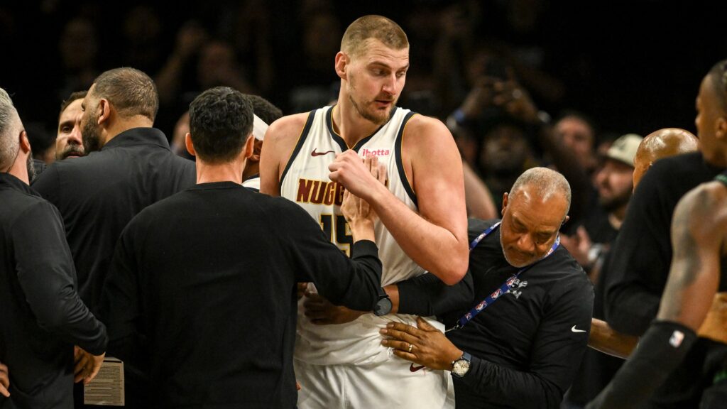 Jokic, Nuggets contro Timberwolves