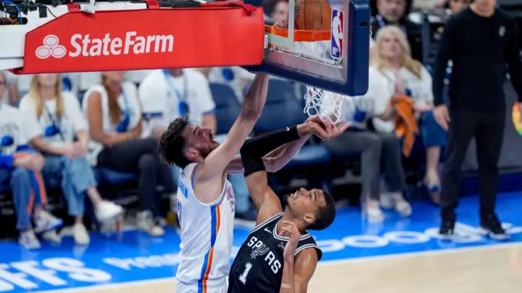 Chet Holmgren contro Wembanyama in NBA