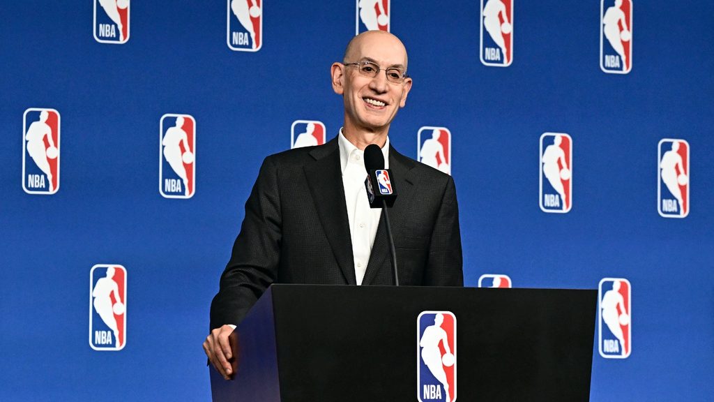 Adam Silver, commissioner NBA, uno tra i più attenti agli esiti del meeting di Eurolega a Cernobbio per NBA Europe.